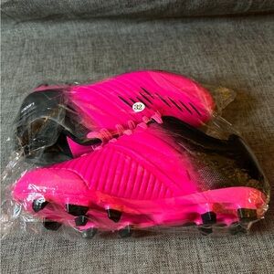 Girls Hot Pink Cleats Size 13.5